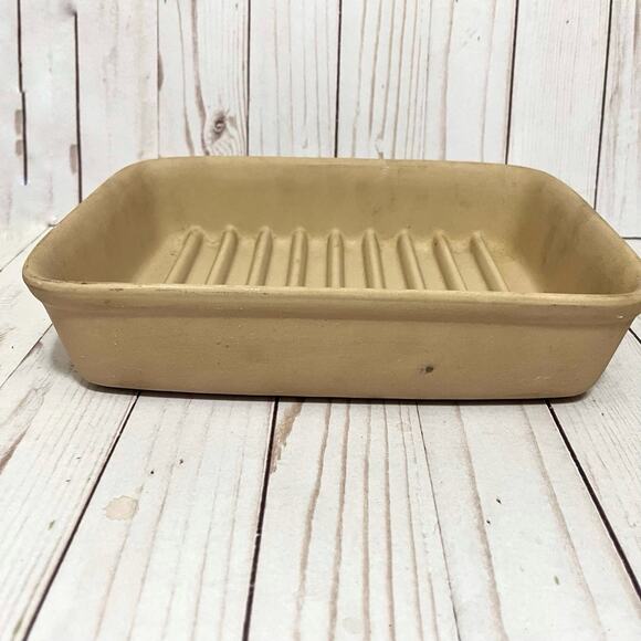 Pampered Chef Ridge Baker 9"x 6.75"x 1.75" Deep Stoneware #5112 USA Baking Dish - Picture 3 of 8